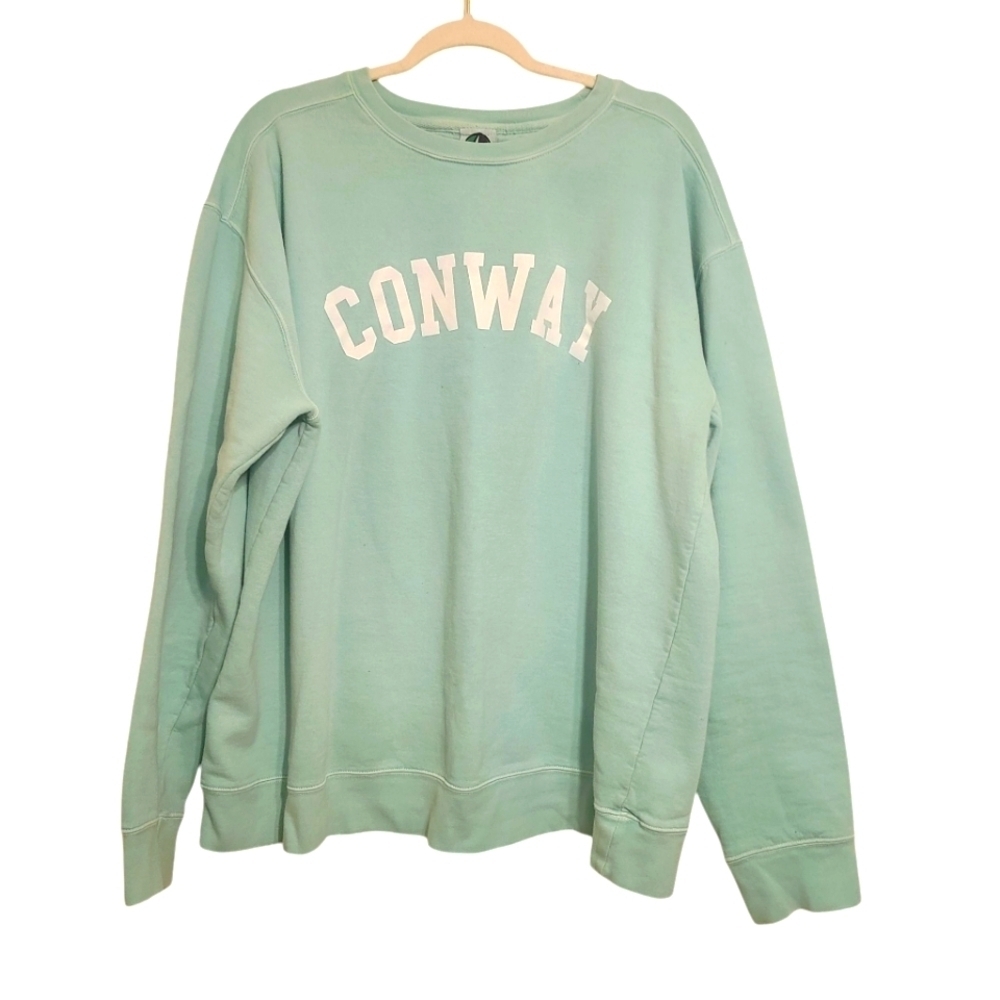 Avalon Apparel | Women's Light Green Crewneck Conway Sweatshirt (Size 2XL)